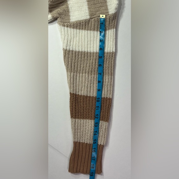 Time and Tru Crew Neck Striped Midweight Sweater - tan/cream, L - Picture 7 of 10